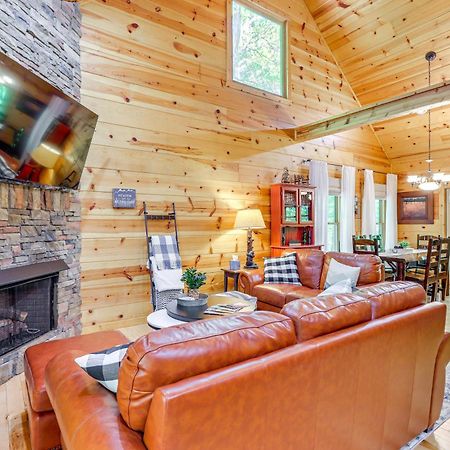 Lakeside Cabin Game Room, Dock, Orchard, Wineries Ellijay Exteriér fotografie