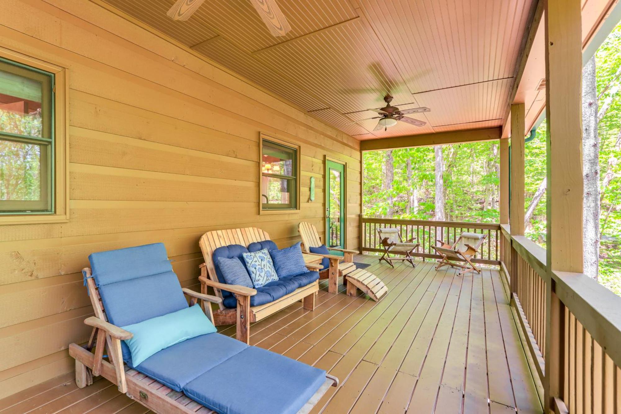 Lakeside Cabin Game Room, Dock, Orchard, Wineries Ellijay Exteriér fotografie