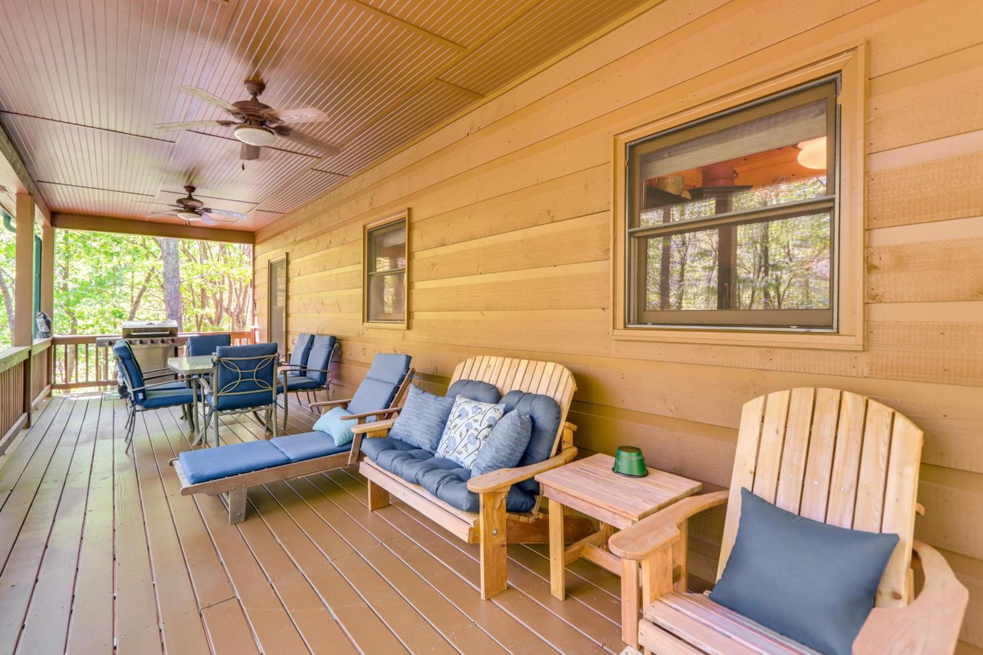 Lakeside Cabin Game Room, Dock, Orchard, Wineries Ellijay Exteriér fotografie