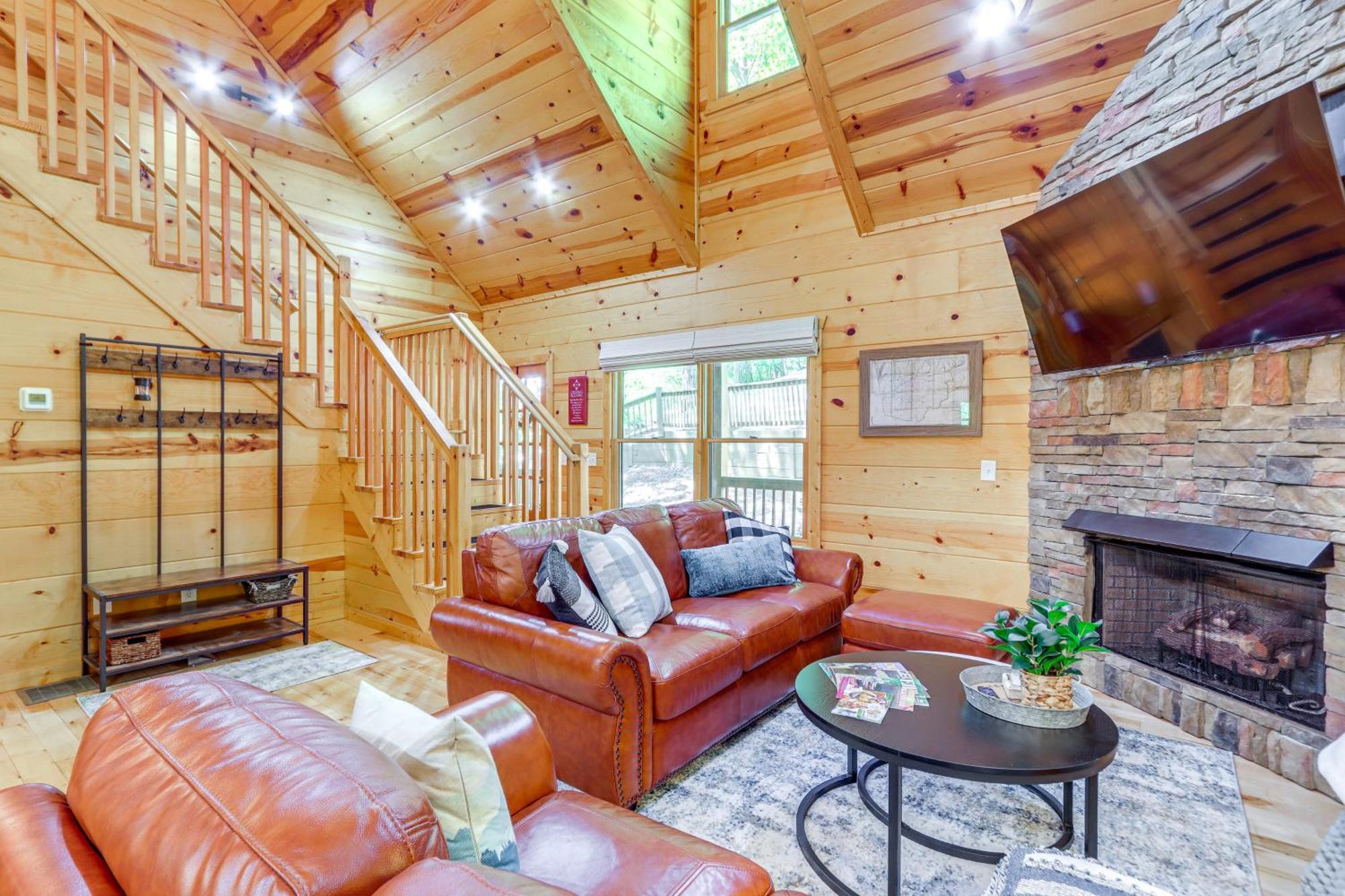 Lakeside Cabin Game Room, Dock, Orchard, Wineries Ellijay Exteriér fotografie